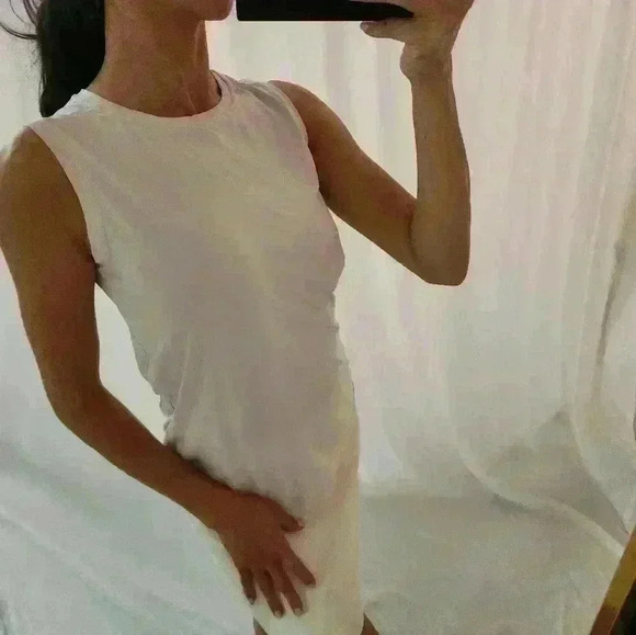 Athleta Tank Top light pink cream white running yoga gym Sleeveless crewneck - Picture 2 of 9